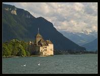 Dokąd w tym roku na wakacje ? - Zamek Chillon - Szwajcaria .