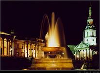 UK #3: Trafalgar Square, London