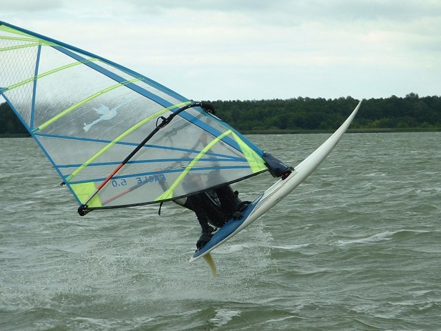 Napływ zdjęć windsurfingowych:)