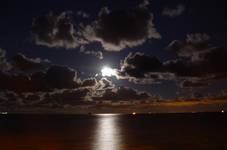 Moon, clouds & sea ;)