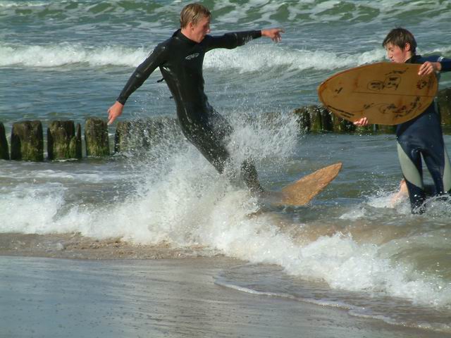 Surfing po polsku, czyli skimboard