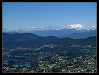 Fragment Lugano i Monte Rosa w głębi (oddalona o około 200km).