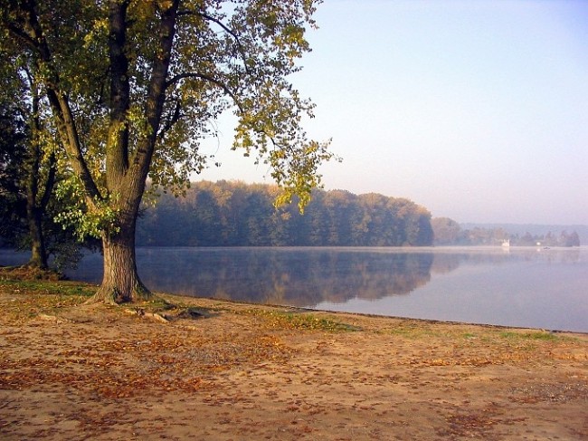 Poranek nad jeziorem Krzywym