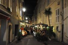 Hyeres / Prowansja - nocne oblicze ulicy