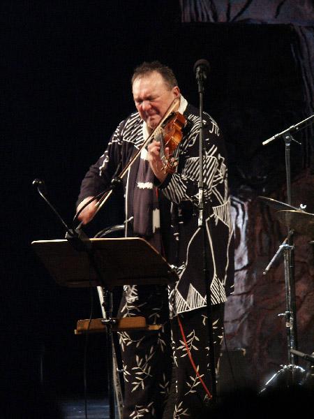 Urbaniak in Concert