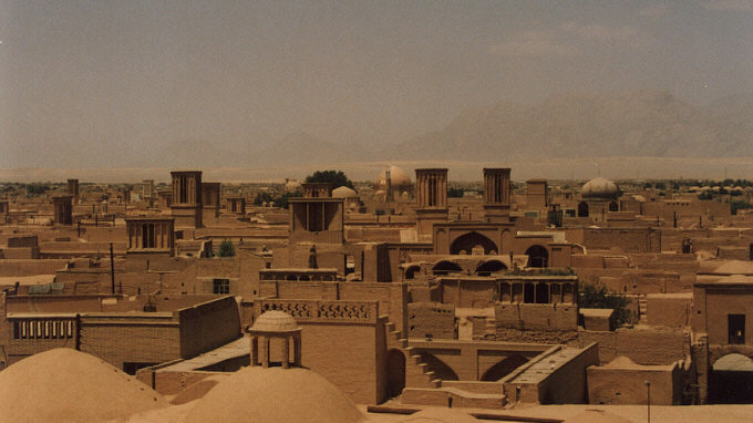 Burza piaskowa nad Yazd, Iran