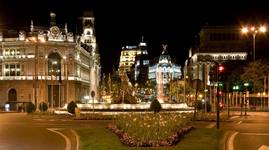 Madryt nocą, Plaza de Cibeles.