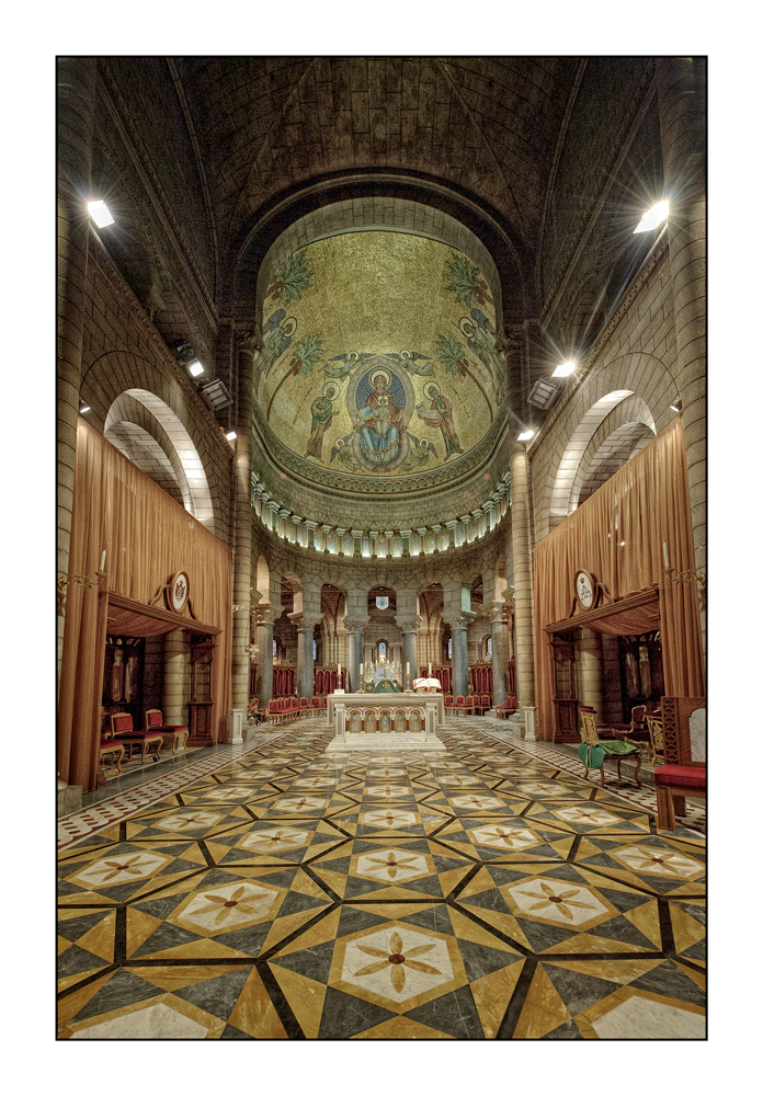 Katedra Monte Carlo - INSIDE - Kolor