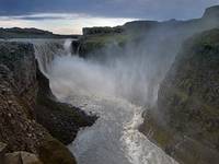 znad Detifoss\"a pozdrawiam :)