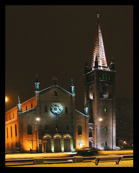 Gliwice nocą...kościół św Barbary