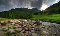 Tatry - Dolina Kościeliska przed burzą