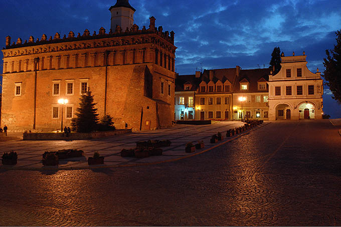 Zasypiający Sandomierz