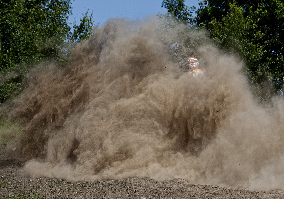 Motocrossowa zadymka.