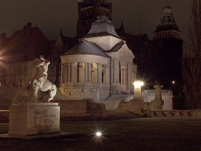 Noc w Szczecinie na Wałach Chrobrego