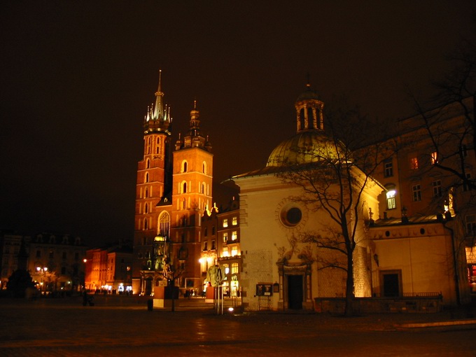 Rynek nocą