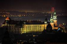 Wawel w nocnych światłach