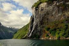 Seven Sisters Waterfall