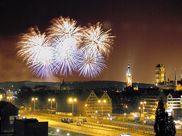 Gdańsk by night