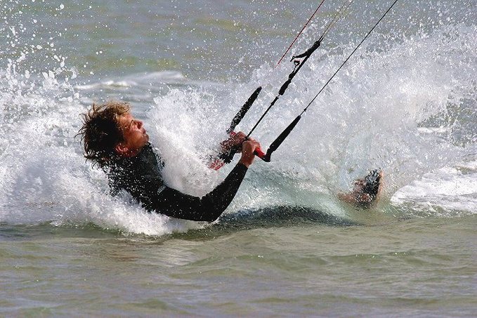 Kitesurfing - trochę mnie to spienia!