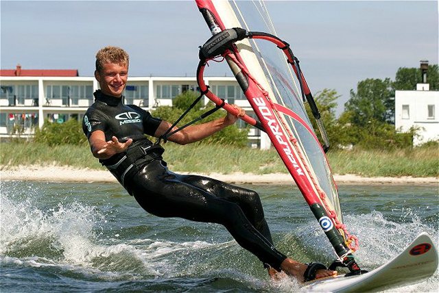 Z czego składa się windsurfer?