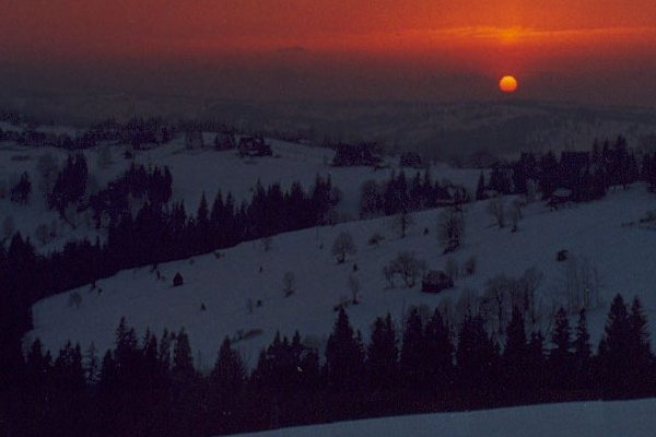 płonie niebo 1