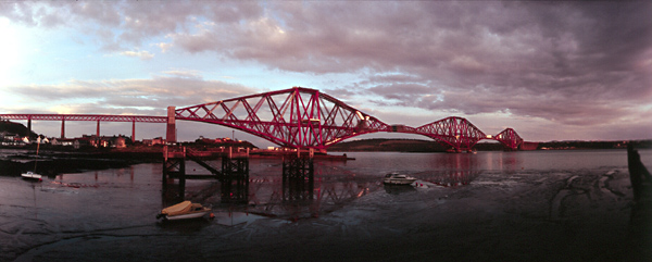 Most nad zatoka Firth of Forth