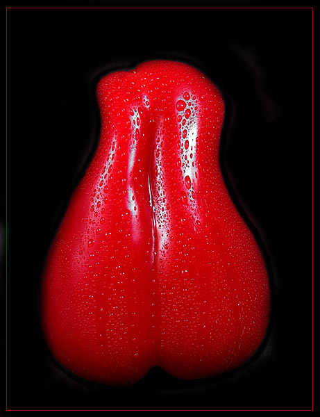 naked wet pepper