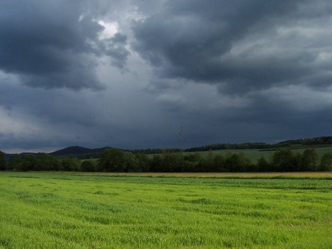 Przed burzą