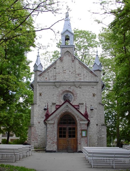 Kaplica zdrojowa w Busku pw. św. Anny, wybudowana w latach 1884-1886.