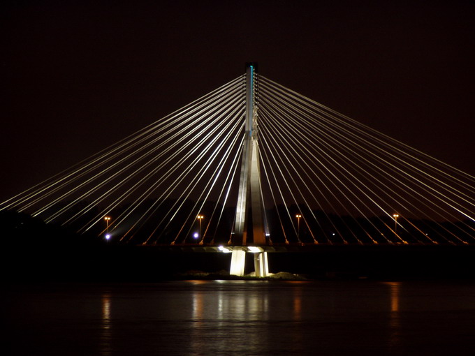 night bridge