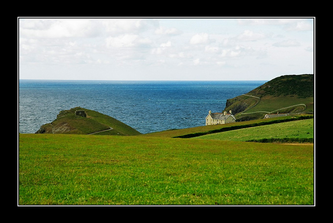 .... Atlantic Ocean - Port Issak ....