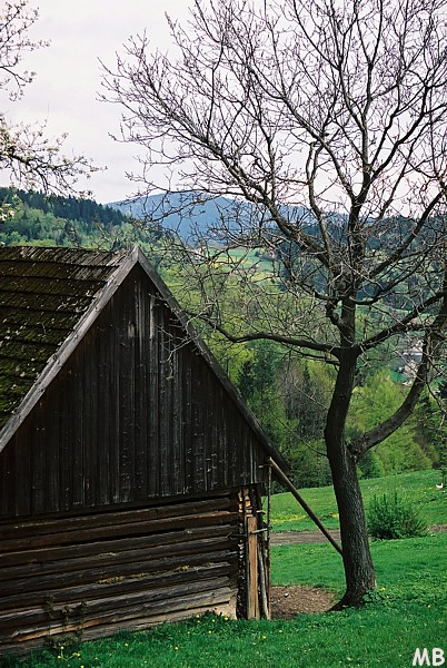 Prosty widok na pogranicze Beskidu Makowskiego i Beskidu Wyspowego