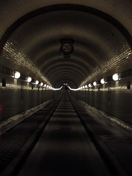 tunel II