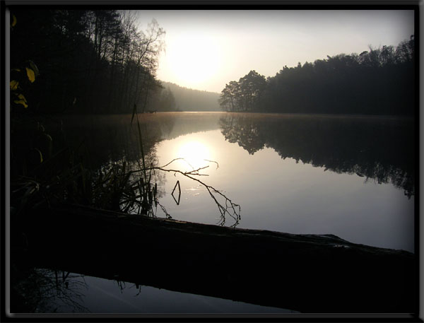 Poranek nad jeziorem:)