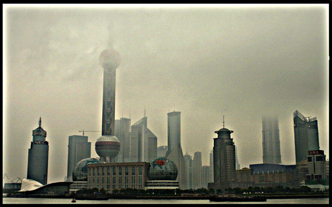 Pudong - 28.12.2004 - 15.30 czasu lokalnego