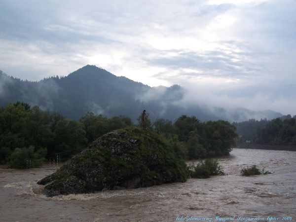 Rrzeki : ,, wkurzony,, Dunajec /Szczawnica