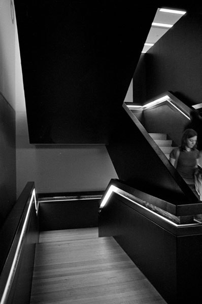 london - tate modern - staircase