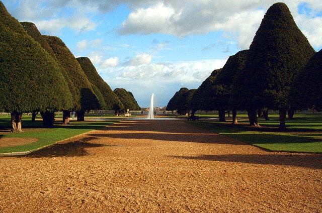 Hampton Court Park