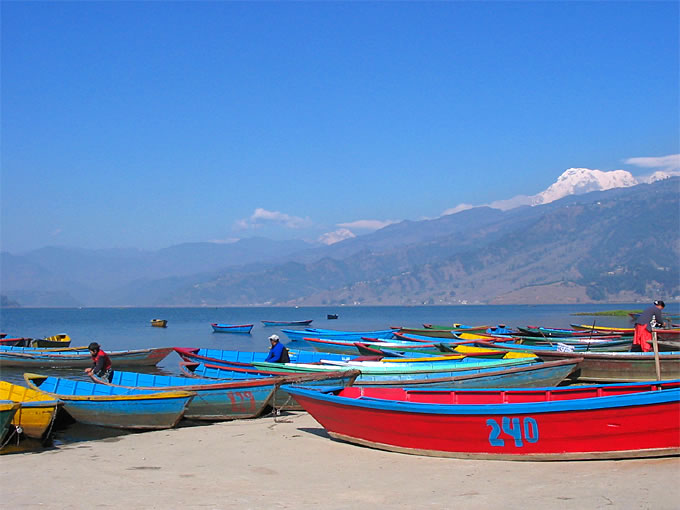 cheap boats in pokhara