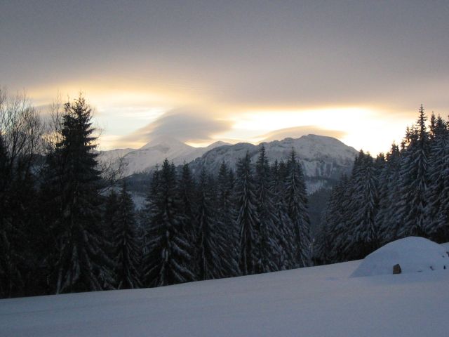 zachód za górami