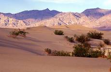 Stovepipe Wells Dunes...