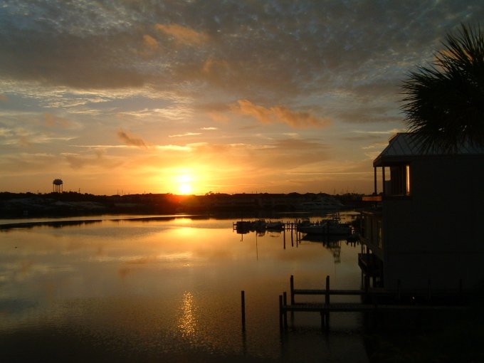 sunrise in Destin