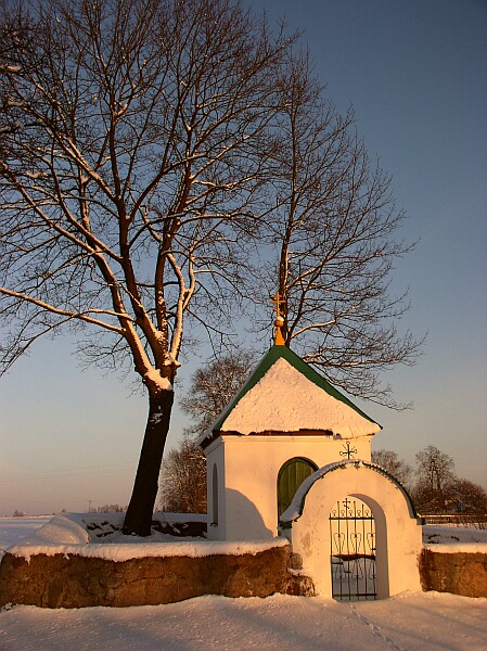 Kapliczka w Baciutach