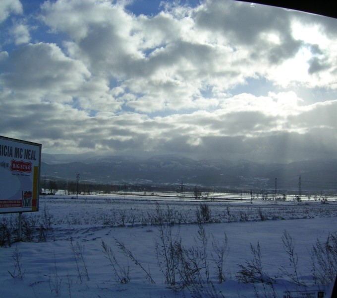 Widok na Śnieżkę (za chmurami)