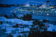 Cruise Boat - Bermuda