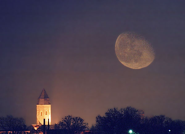 Tak wygląda moje miasto nocą...