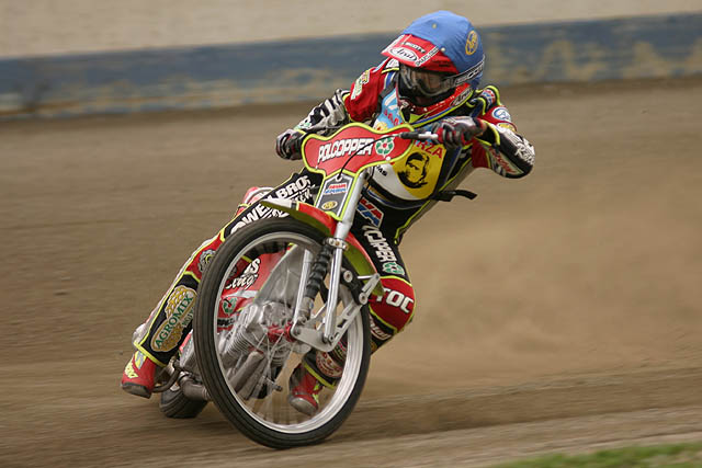 Leigh Adams