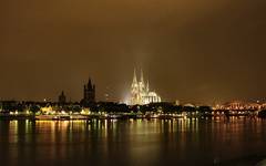 Köln by night