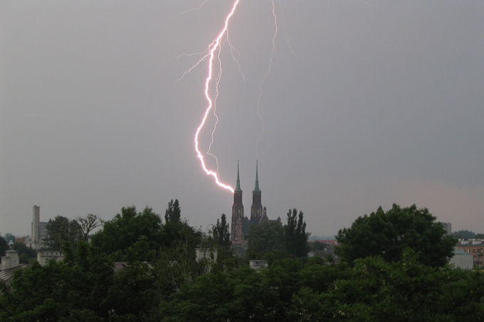 Czyżby kazanie się nie spodobało...