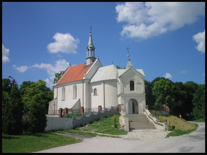 Kościół w Piotrkowicach/k Jędrzejowa